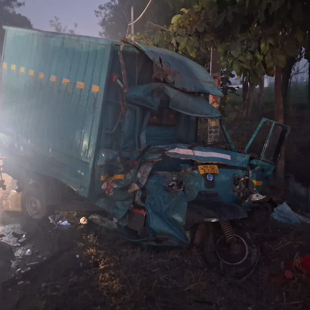 टाटा ऐस की टक्कर में ऑटो ड्राइवर की मौत:  केबिन में फंसा, कुरुक्षेत्र-यमुनानगर रोड पर एक्सीडेंट, 4 बच्चो का पिता; दोनों गाड़िया आमने-सामने भिड़ी – Kurukshetra News