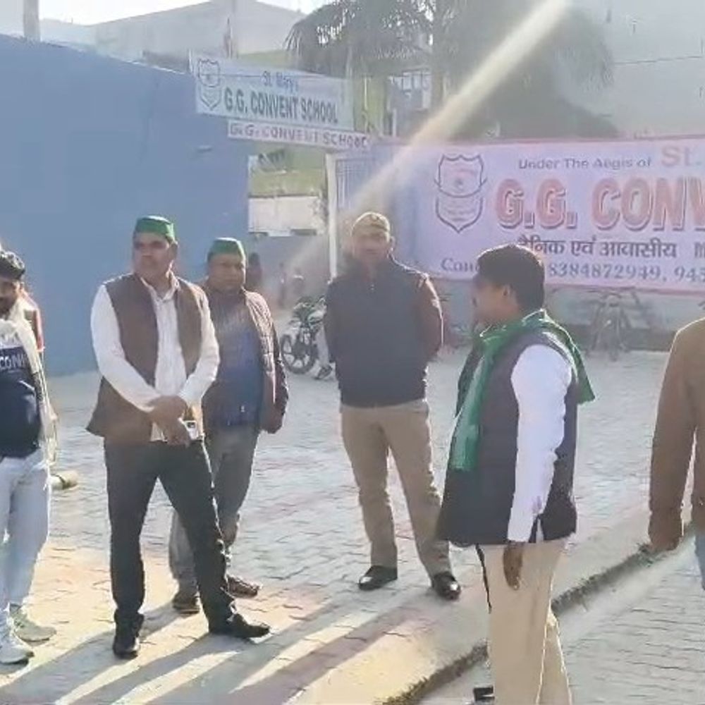इटावा-बरेली हाईवे पर नया टोल प्लाजा विवादों में:  किसान यूनियन के जिलाध्यक्ष नजरबंद, पुलिस फोर्स तैनात, 60 किमी में बन रहा दूसरा टोल – Etawah News