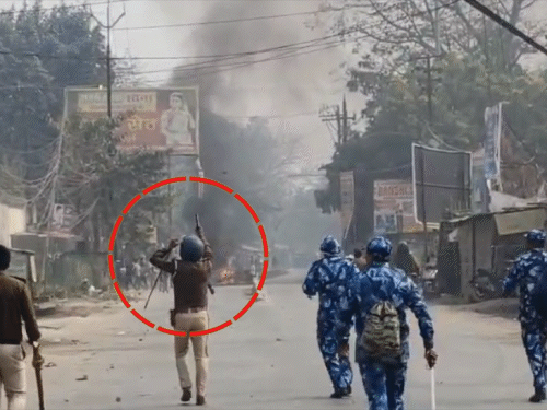 उपद्रव मामले में 30 नामजद और 200 अज्ञात पर FIR:दरभंगा में 6 आरोपी गिरफ्तार; बच्ची से रेप और हत्या के बाद जमकर बवाल काटा था