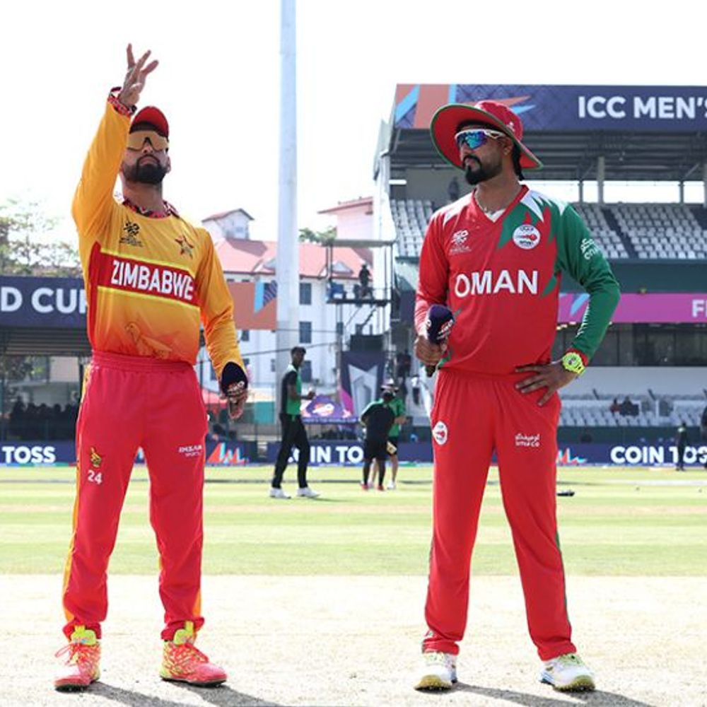 टी-20 वर्ल्डकप- ओमान का पहला विकेट गिरा:कप्तान जतिंदर 5 रन बनाकर आउट, जिम्बाब्वे के मुजरबानी को पहली बॉल पर विकेट