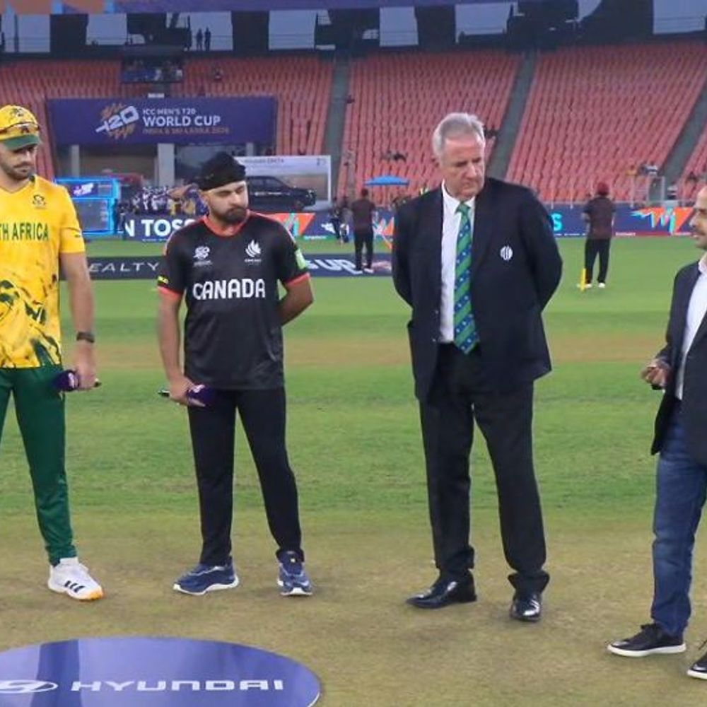 टी-20 वर्ल्डकप- 4 ओवर में साउथ अफ्रीका का स्कोर 43/0:ऐडन मार्करम ने हेयलिगर के ओवर में 3 चौके लगाए, कनाडा गेंदबाजी कर रही