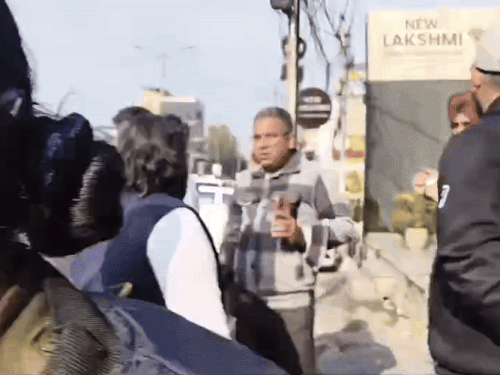 अमृतसर के लॉरेंस रोड पर दिनदहाड़े लूट:दिल्ली से आए टूरिस्ट से बैग छीना, पिस्तौल दिखाकर फरार हुए बदमाश