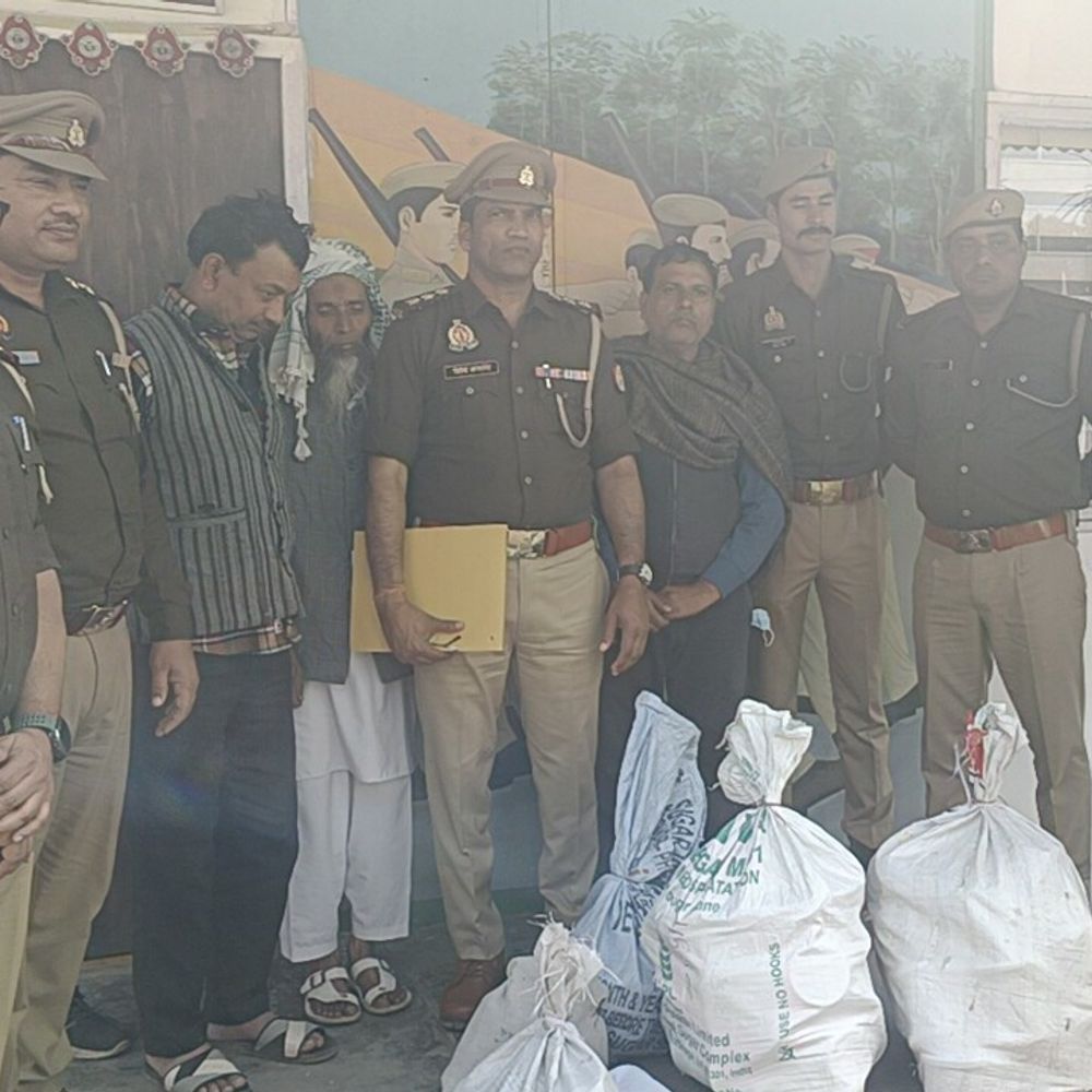 शामली में लाखों का चाइनीज मांझा जब्त:तीन थानों से चार आरोपी गिरफ्तार, 40 किलो से अधिक मांझा बरामद