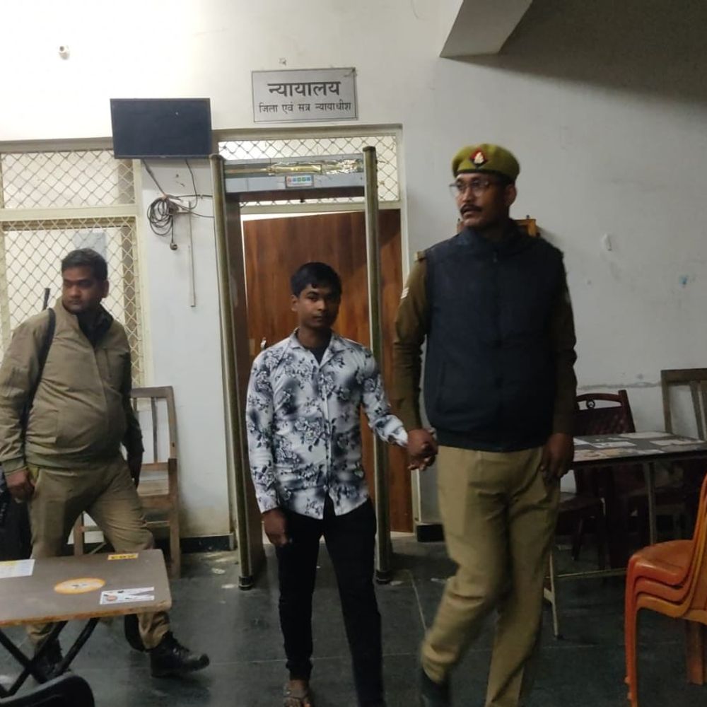 बलरामपुर में मधु हत्याकांड में दोषी को उम्रकैद की सजा:चाकू से हत्या कर शव को कंधे पर लादकर गांव में घूमा था