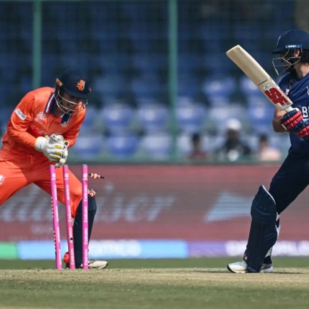 नीदरलैंड ने नामीबिया को 7 विकेट से हराया:बास डी लीडे ने 48 बॉल पर 72 रन बनाए, 2 विकेट भी झटके