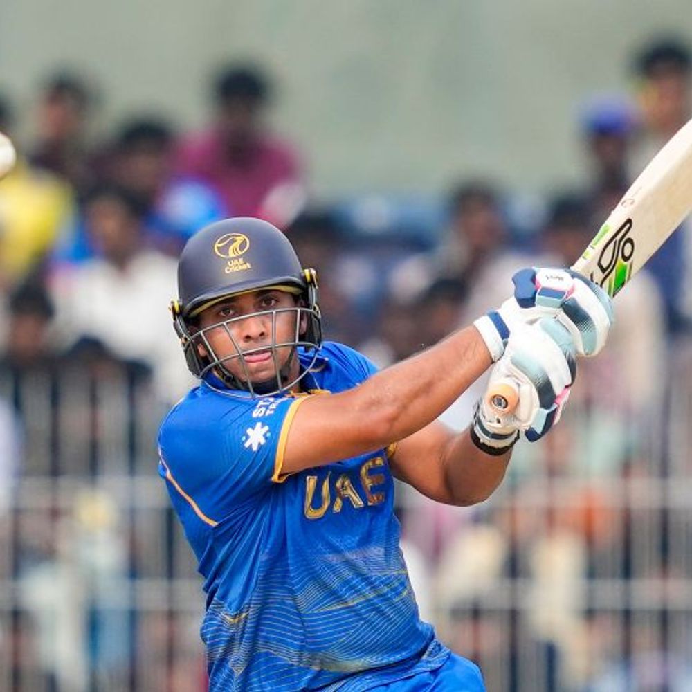 टी-20 वर्ल्डकप-न्यूजीलैंड को जीत के लिए 23 रनों की जरूरत:UAE के खिलाफ स्कोर 151/0, ओपनर्स नाबाद; 174 रन चेज कर रही है टीम