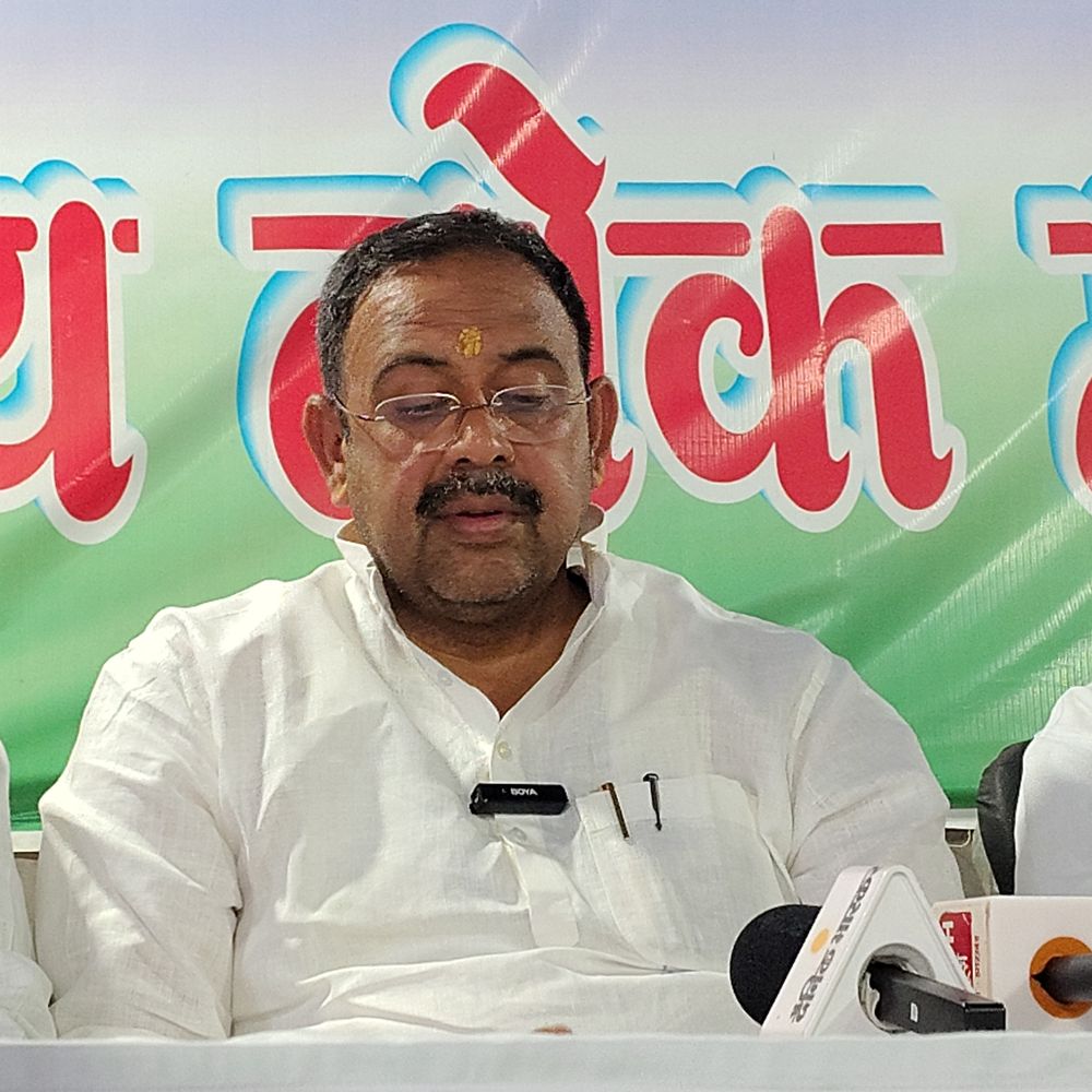 उपेंद्र कुशवाहा की पार्टी की नई टीम बनी:RLM के विधायक ने की 40 जिला संयोजक और 11 प्रकोष्ठ अध्यक्षों की घोषणा, देखें लिस्ट