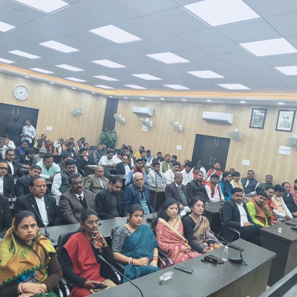 भाजपा ने मनाई पंडित दीनदयाल उपाध्याय की पुण्यतिथि:हरदोई में 'अंत्योदय' और 'एकात्म मानववाद' पर हुई संगोष्ठी, संकल्पों को दोहराया