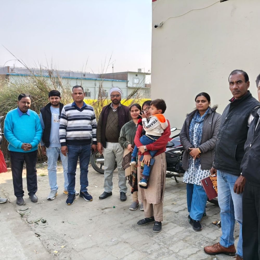 प्रदेश सरकार ने शिक्षकों को दी कैशलेस चिकित्सा सुविधा:बलरामपुर के 7000 से अधिक परिषदीय कर्मियों को मिलेगा लाभ