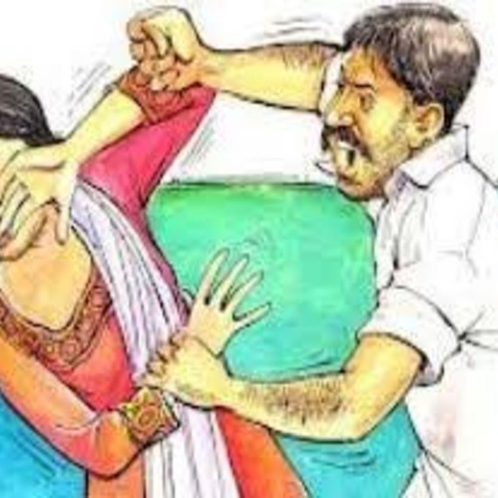 मैगी बनाने पर पत्नी को लोहे की पाइप से पीटा:  शराब के नशे में रोज होता था विवाद, पति के खिलाफ मामला दर्ज – Bilaspur (Chhattisgarh) News