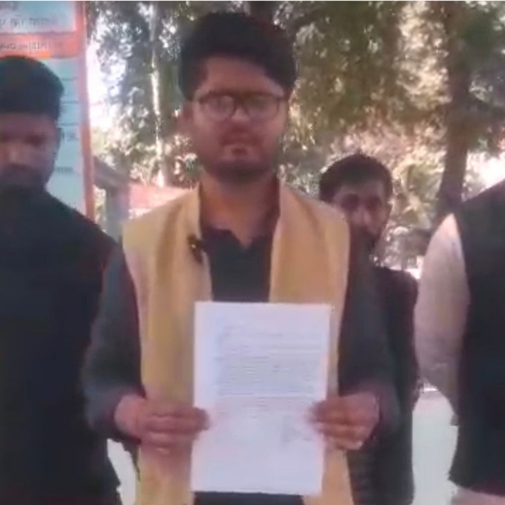 सपा छात्र सभा जिलाध्यक्ष ने पुलिस उत्पीड़न का आरोप लगाया:प्रवीण सिंह बोले- राजनीतिक दबाव में पुलिस ने कई मुकदमे दर्ज किए