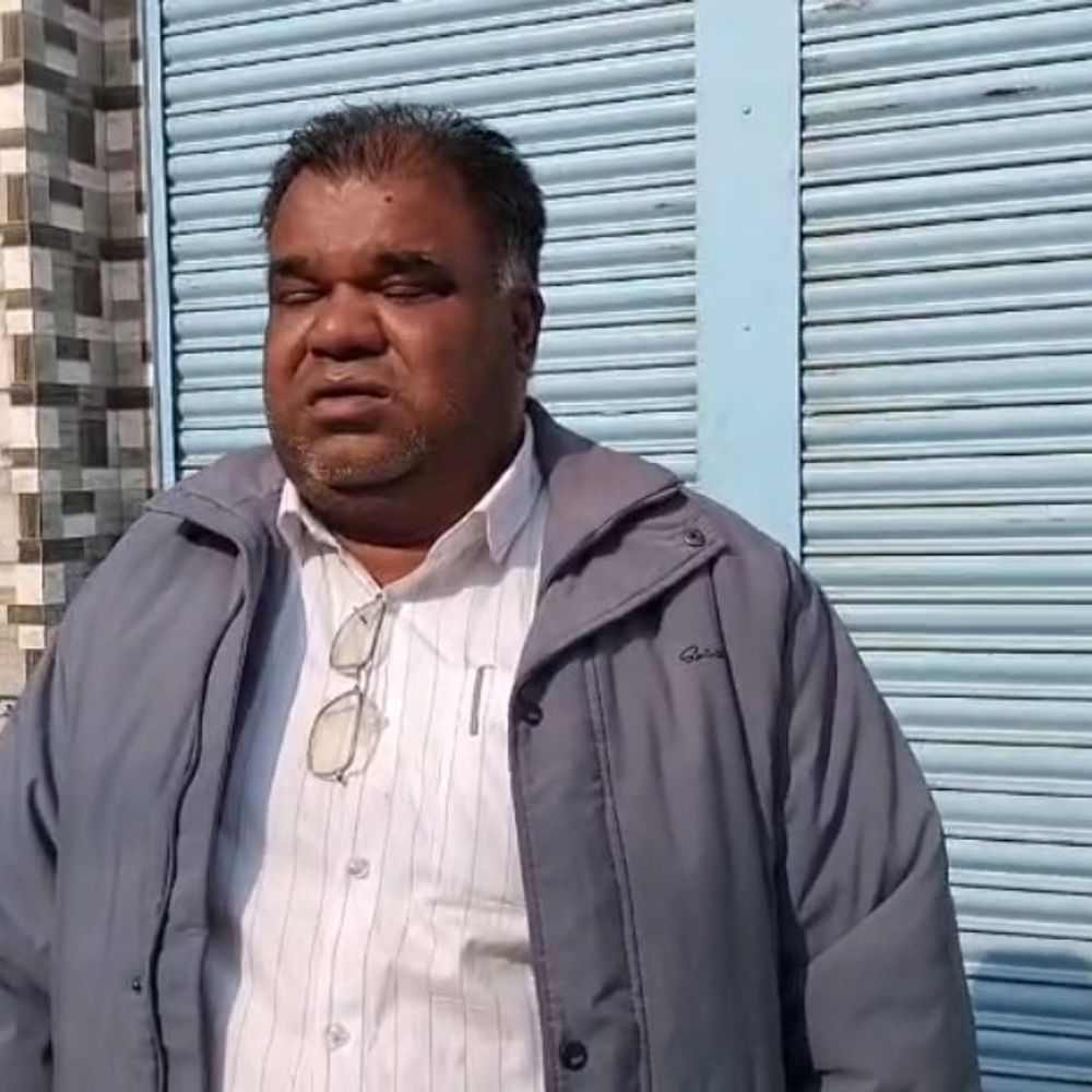 गोला उपनगर में निजी प्रसव केंद्र पर प्रसूता की मौत:परिजनों ने डॉक्टर पर लगाया लापरवाही का आरोपी, एसडीएम ने जांच के आदेश दिए