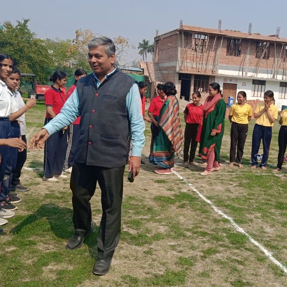 खुन-खुन जी कॉलेज में कबड्डी प्रतियोगिता, बीए द्वितीय वर्ष विजेता:लखनऊ में शिक्षा शास्त्र विभाग और स्पोर्ट्स क्लब ने आयोजन किया