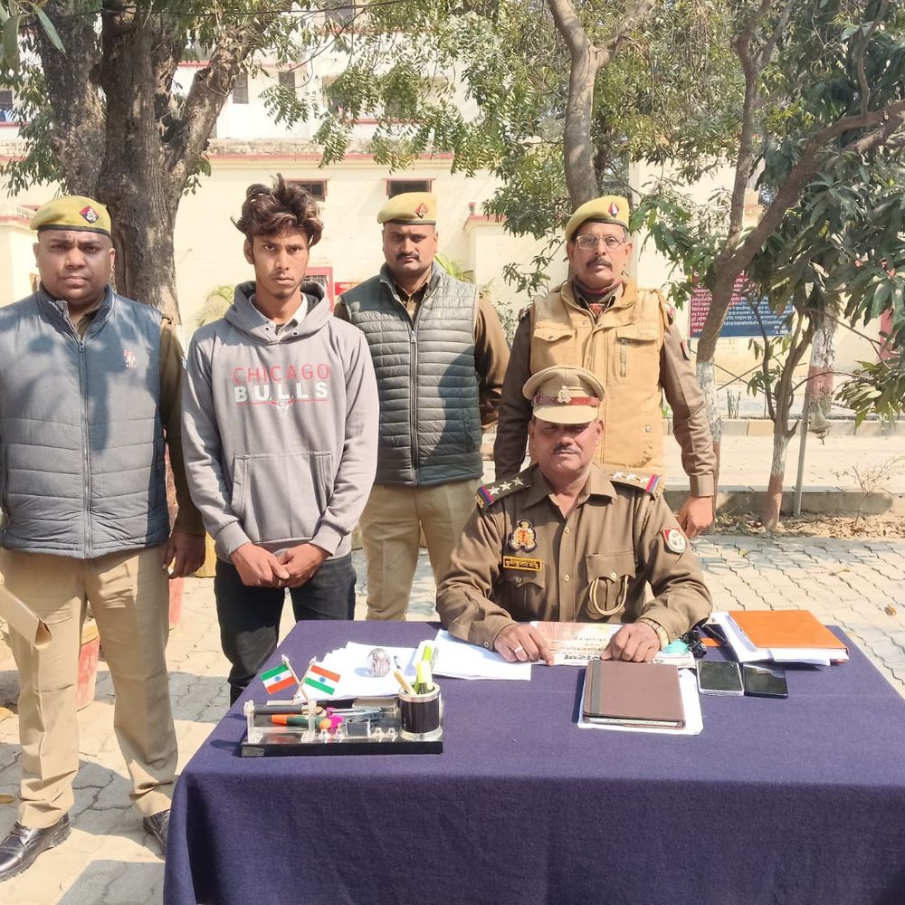 बस्ती में दुष्कर्म का आरोपी गिरफ्तार:पैकोलिया पुलिस ने पश्चिम बंगाल से दबोचा, कोर्ट में पेश किया