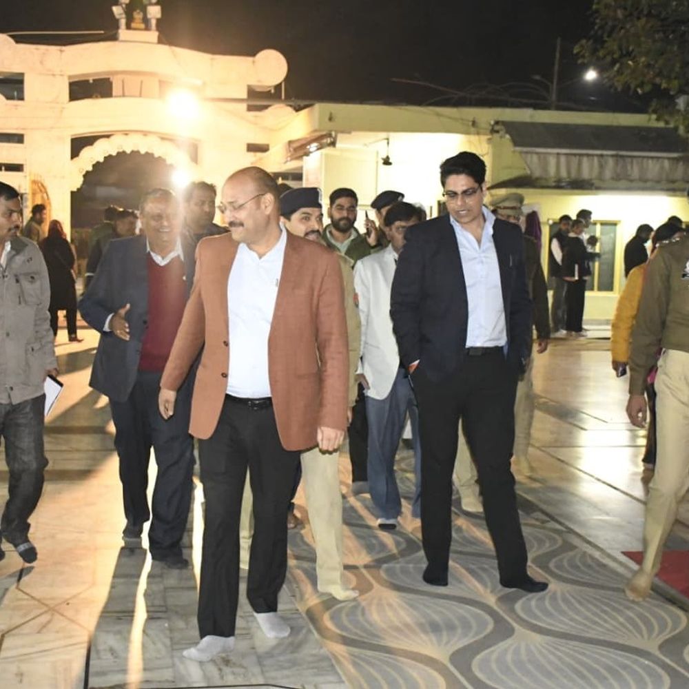 महाशिवरात्रि पर औघड़नाथ मंदिर में सुरक्षा बढ़ाई:कमिश्नर-डीआईजी ने किया निरीक्षण, 3 लाख श्रद्धालु आ सकते हैं, ड्रोन से निगरानी