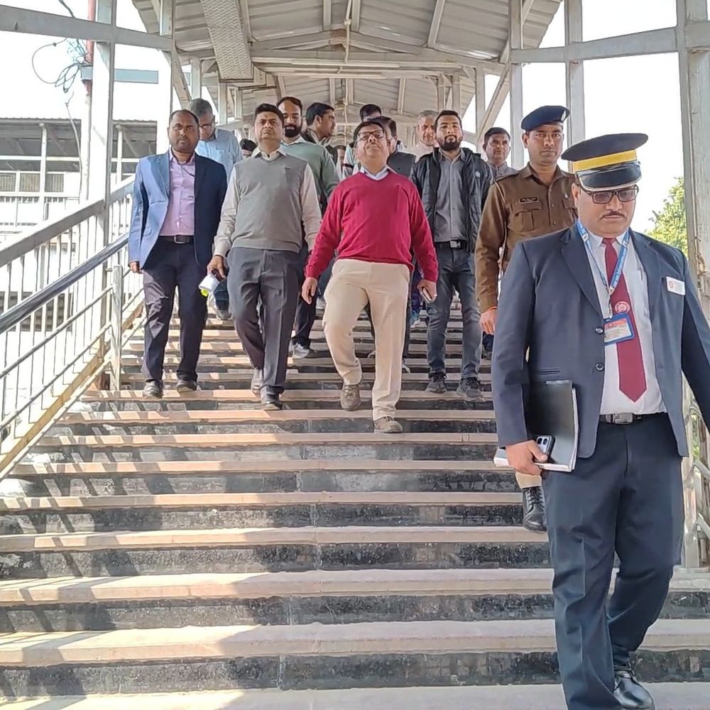 इटावा जंक्शन पर बनेंगे दो नए प्लेटफार्म:DRM ने किया निरीक्षण, 4 दशक बाद बढ़ेगी प्लेटफॉर्म की संख्या, मार्च तक सेकंड एंट्री तैयार होगी