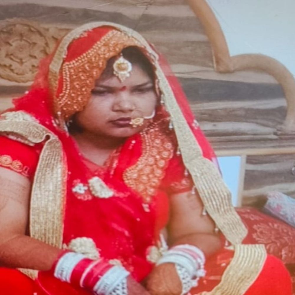 गर्भवती महिला ने की आत्महत्या, पोस्टमार्टम में पुष्टि:सुल्तानपुर में बहन की मौत के बाद जीजा से हुई थी शादी