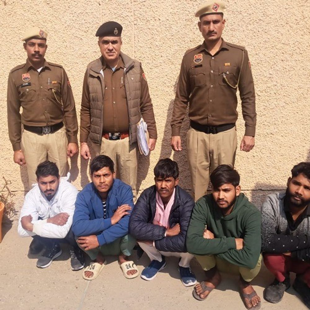 सोनीपत में बाइक लूट केस में 5 को किया गिरफ्तार:कुंडली क्षेत्र में की वारदात; पुलिस रिमांड पर खोलेंगे भेद, यूपी से हैं