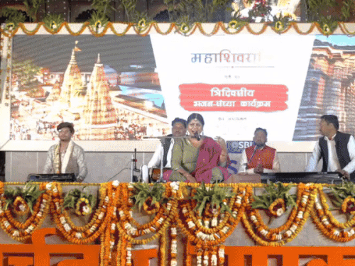 ‘डम डम डमरू बजावेला हमार जोगिया’ गीत पर झूमे श्रोता:  बाबा विश्वनाथ के आंगन में गायन,वादन, नृत्य की प्रस्तुति,15 विग्रहों का हुआ विशेष पूजन – Varanasi News