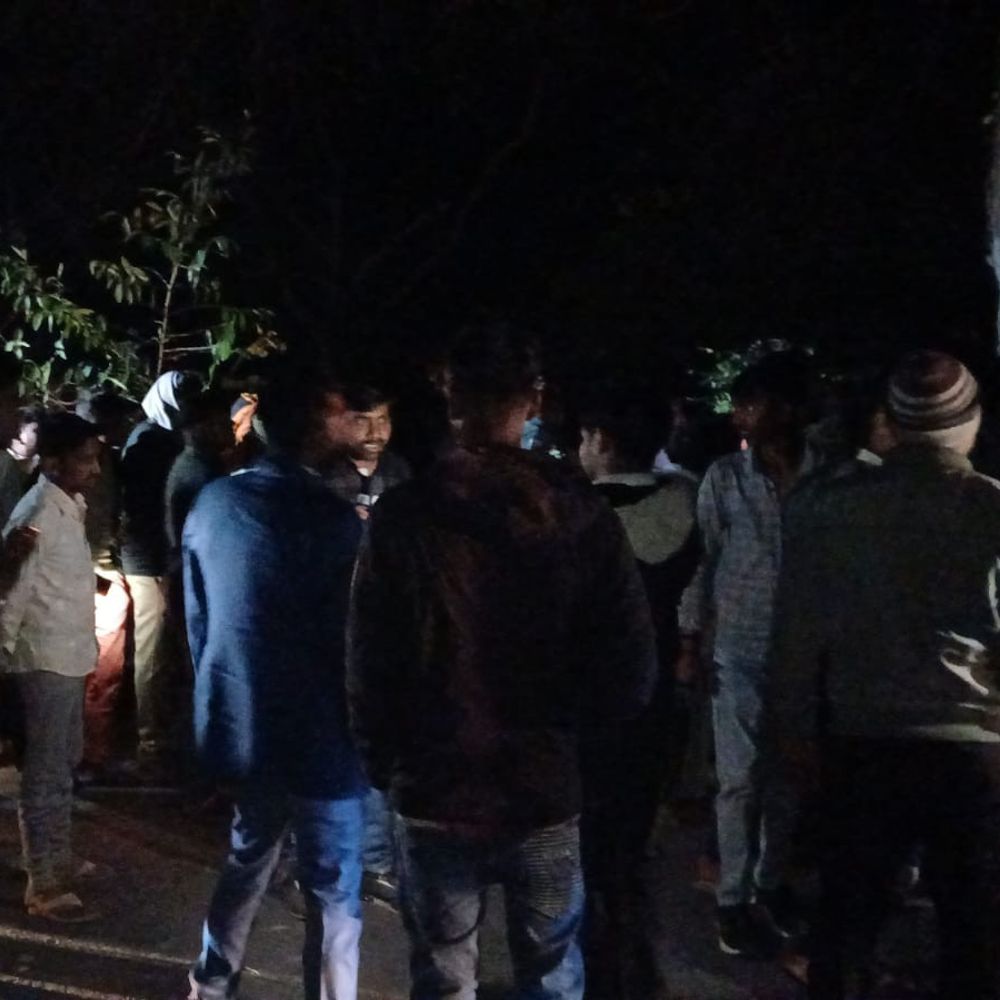 बदायूं में दो ट्रैक्टर-ट्रॉलियों में टक्कर, दो की मौत:सिद्ध बरौलिया गांव के पास हादसा, कई लोग घायल