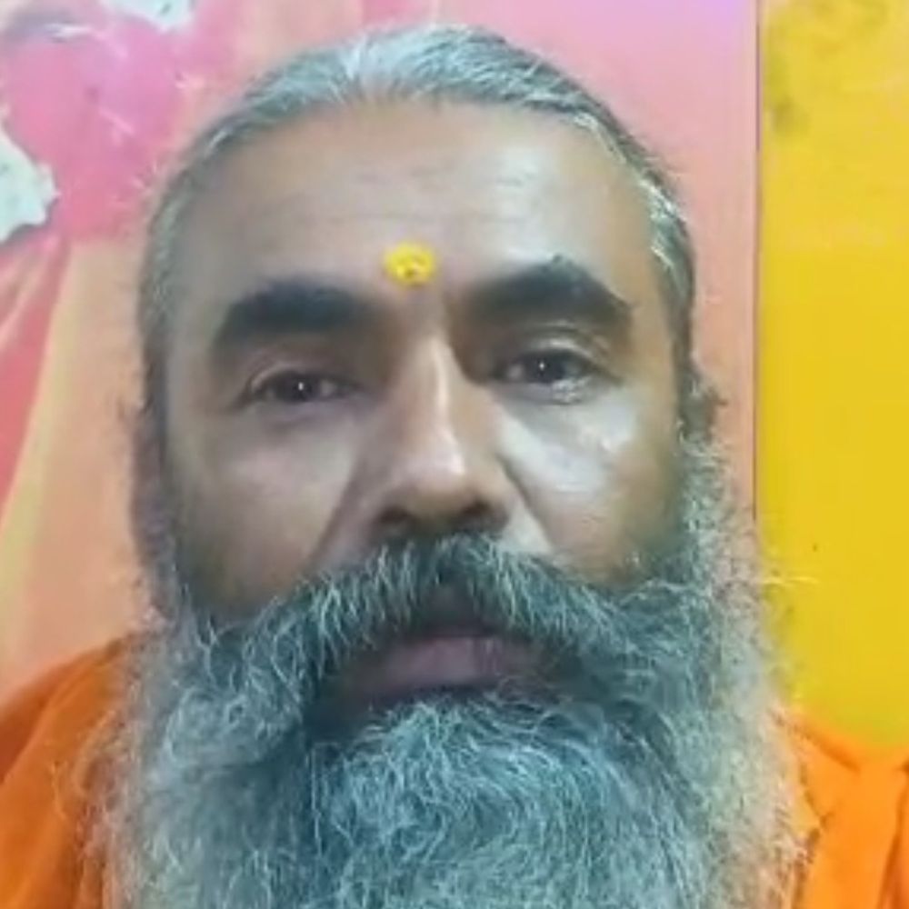 सरकारी कार्यक्रमों में ‘वंदे मातरम्’ की अनिवार्यता का स्वागत:जूना अखाड़ा के महंत ने बताया अमर शहीदों को सच्ची श्रद्धांजलि