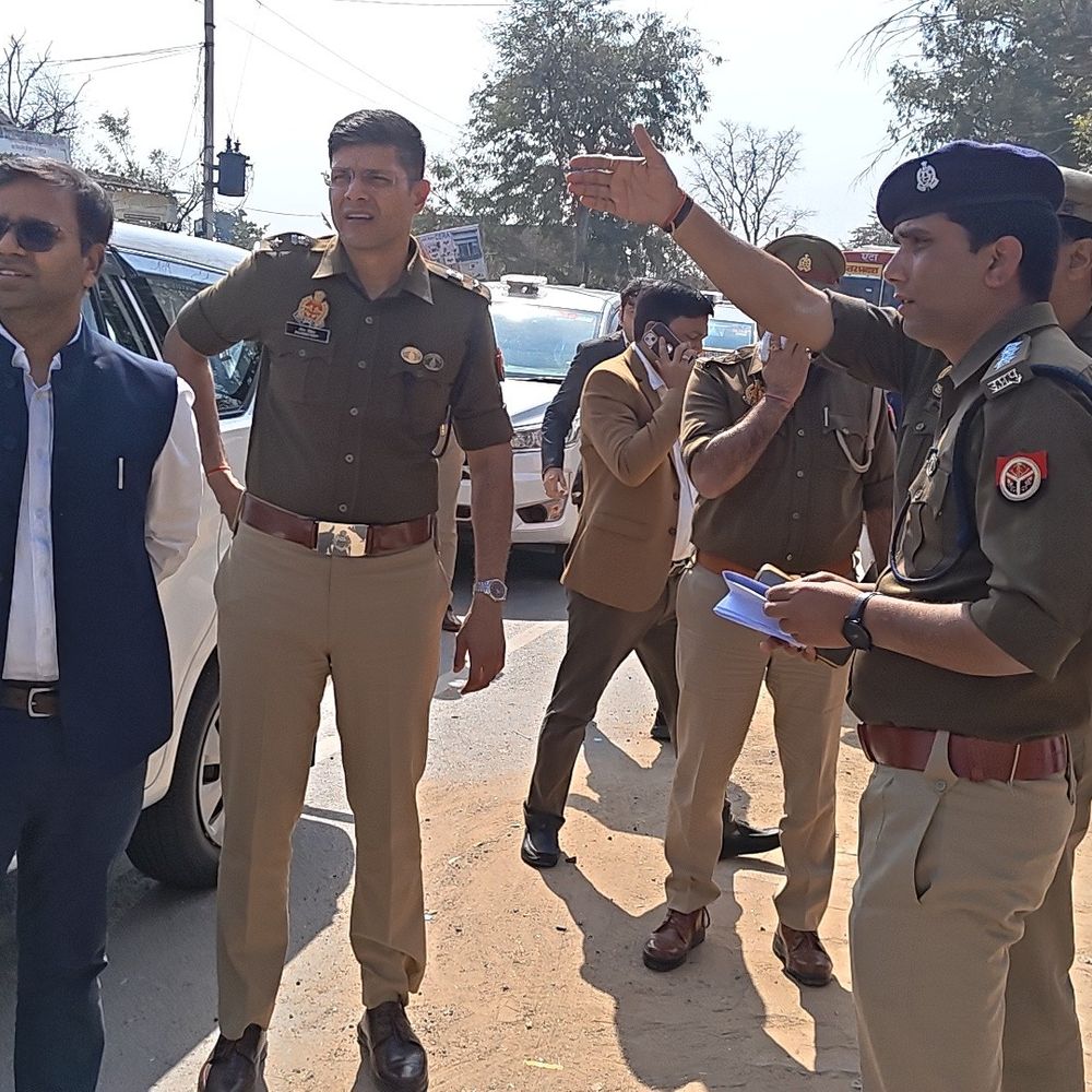 डीएम-एसएसपी ने कांवड़ मार्गों का निरीक्षण किया:महाशिवरात्रि पर्व की तैयारियों का लिया जायजा, दिए निर्देश