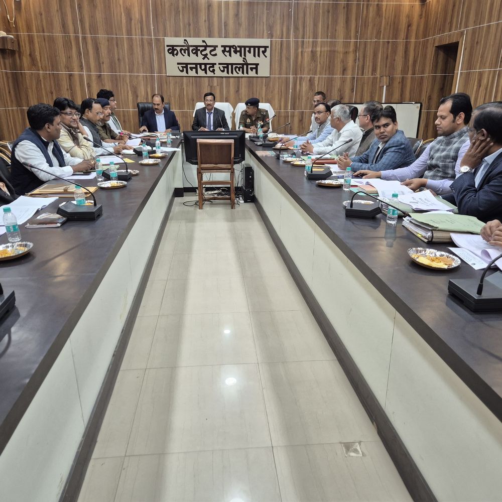 जालौन में सड़क सुरक्षा पर प्रशासन सख्त:रॉन्ग साइड, ओवरस्पीडिंग और ड्रिंक एंड ड्राइविंग पर चलेगा विशेष अभियान