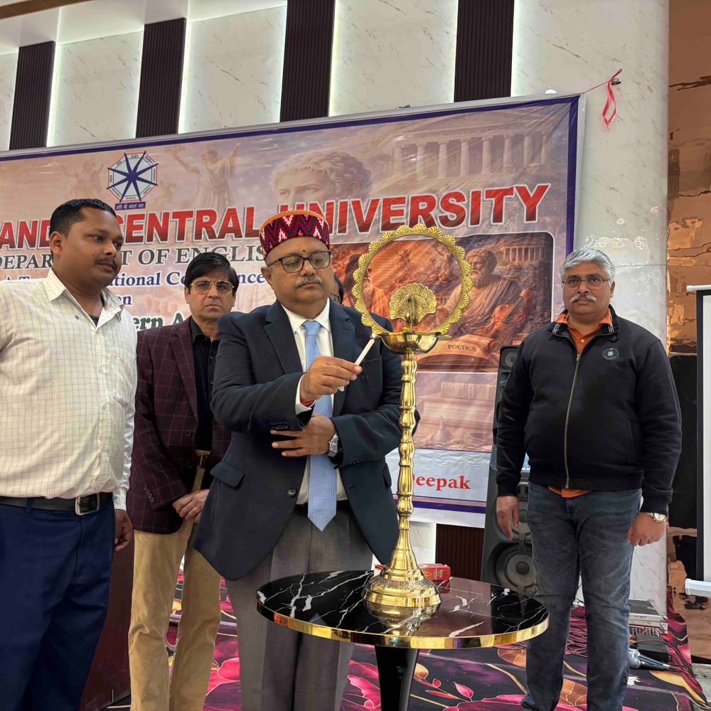 मोतिहारी के MGCU में इंटरनेशनल सेमिनार का शुभारंभ:  भारतीय और वेस्टर्न एस्थेटिक्स पर एक्सपर्ट्स ने रखे अपने आइडियाज – Motihari (East Champaran) News