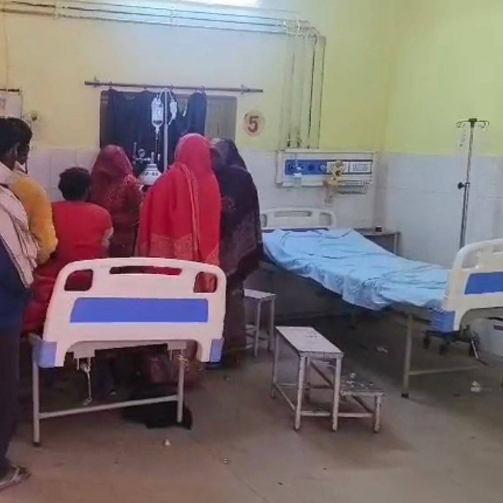 पत्नी से झगड़ा, पति ने की आत्महत्या की कोशिश:रायबरेली के गढ़ी खास गांव का मामला; जिला अस्पताल में भर्ती, पुलिस ने की जांच शुरू