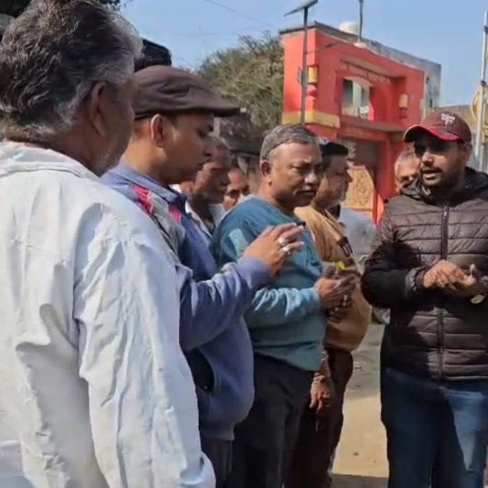 पेमेश्वर गेट अंडरपास निर्माण रोका गया:मार्ग संकरा करने का आरोप, मंदिर मेले में सुरक्षा की चिंता