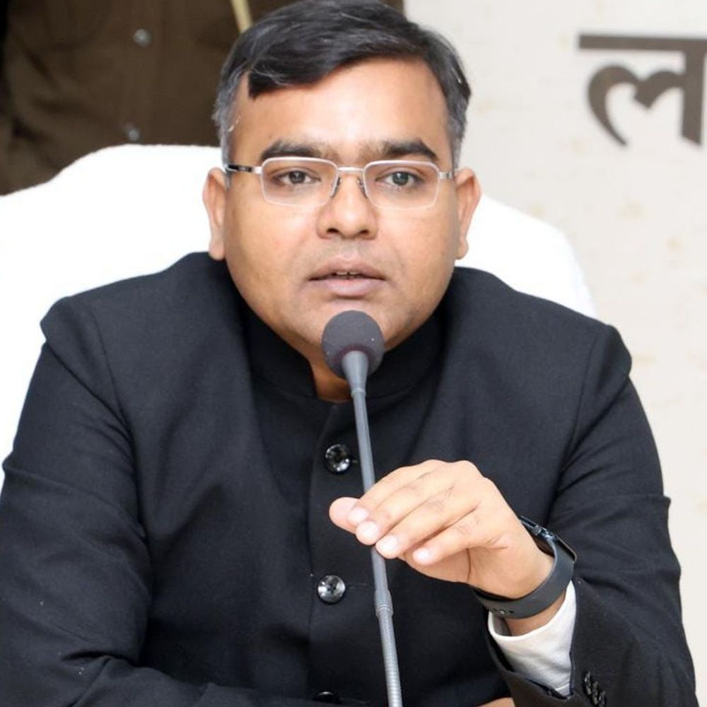 ललितपुर के 1.10 लाख किसानों को 60.34 करोड़ रुपए मिले:खरीफ फसल बीमा योजना के तहत खातों में धनराशि वितरित