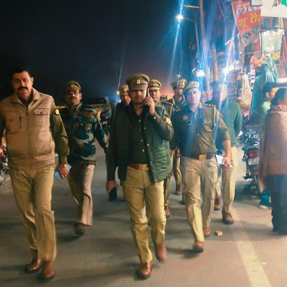 किशोर ने व्यूज बढ़ाने के लिए रचा आत्महत्या का नाटक:गढ़मुक्तेश्वर में हाथ में जहर लेकर वीडियो पोस्ट किया, पुलिस ने डांट लगाई