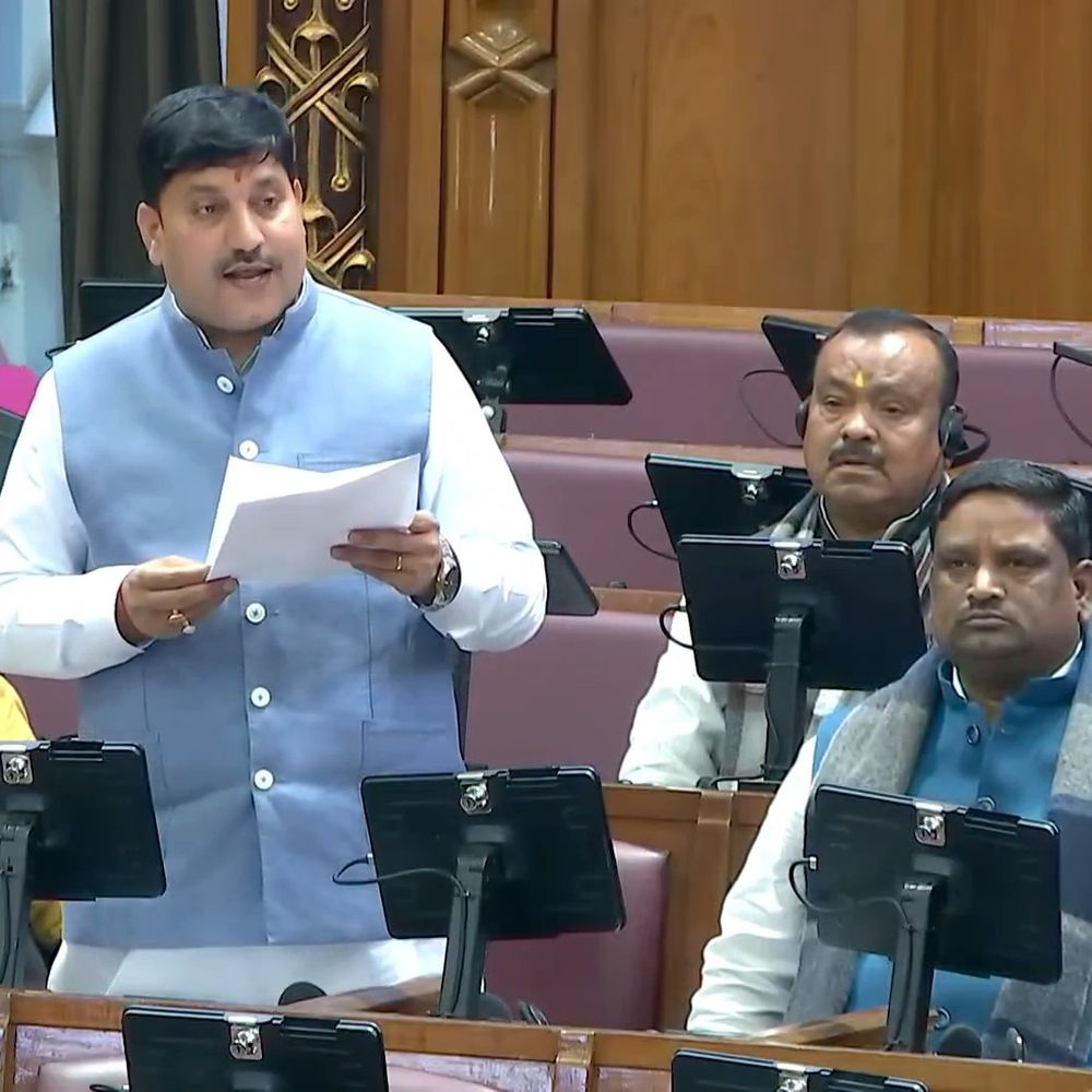 भाजपा विधायक अजय सिंह ने विधानसभा में उठाए कई मुद्दे:पंकज पटेल पर साधा निशान, बोले- हमारे पलटू राम मुंह में दही जमाने वाले नेता नहीं