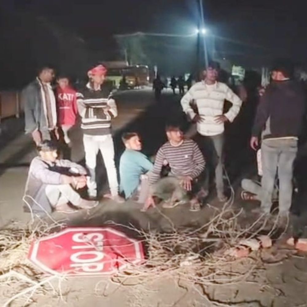 मैनपुरी में नहर में कूदा व्यक्ति लापता:बचाने कूदा मछुआरा पानी में समाया, पुलिस और SDRF सर्च ऑपरेशन में जुटी