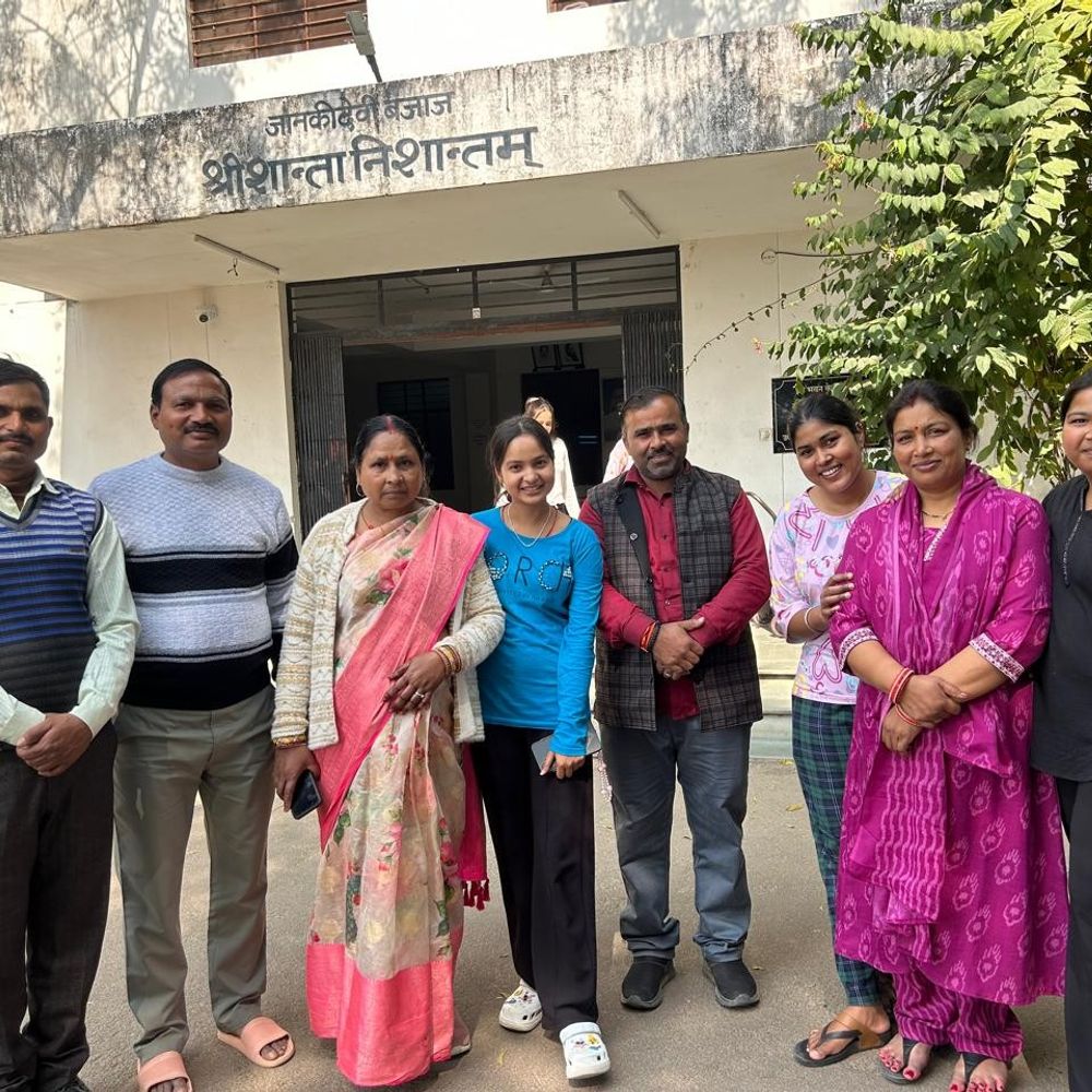 मैनपुरी की 3 छात्राओं को कोयंबटूर में इंटर्नशिप मिली:बनस्थली विद्यापीठ की छात्राओं ने हासिल की उपलब्धि