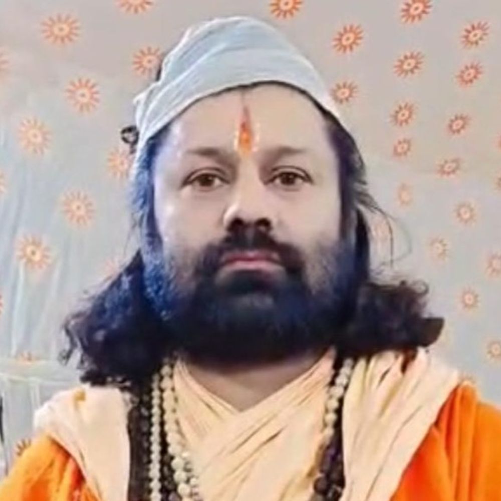 अविमुक्तेश्वरानंद के खिलाफ शिकायत करने वाले को धमकी:फोन पर कहा- गाड़ी में आग लगवा देने, बालकों की हत्या कराएंगे; आशुतोष ब्रह्मचारी की पुलिस से शिकायत