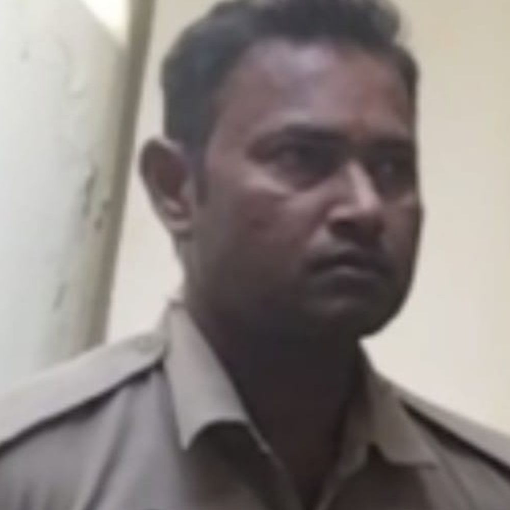 मऊ पुलिस का सिपाही सुनील कनौजिया गिरफ्तार:नैनी में युवक की हत्या मामले में एसटीएफ ने पकड़ा