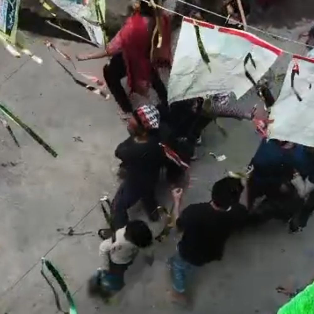 मुजफ्फरनगर में राशन दुकान पर मारपीट:राशन डीलर को पीटा, महिलाओं ने भी किया पथराव; 5 घायल