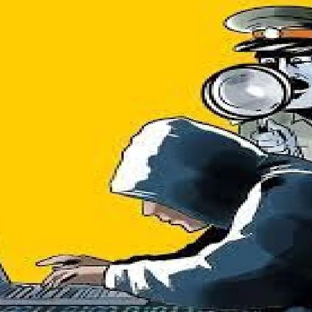 अयोध्या में साइबर ठगी के 4.02 लाख रुपए वापस मिले:पुलिस ने दो अलग-अलग मामलों में की कार्रवाई, पीड़ितों के खिले चेहरे