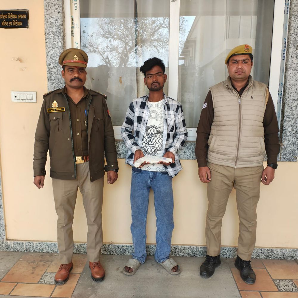बरेली में तमंचे के साथ युवक गिरफ्तार:चोरी करने जा रहा था, पुलिस ने चेकिंग के दौरान पकड़ा