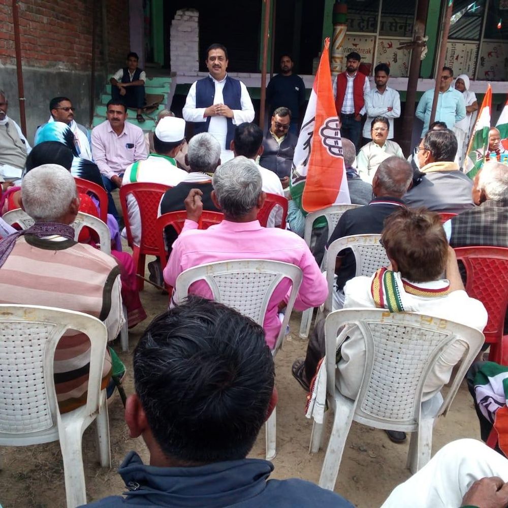 रायबरेली में मनरेगा बचाओ पदयात्रा का आयोजन:कांग्रेस प्रदेश सचिव अतुल सिंह ने ऊंचाहार में की शिरकत, कहा- सरकार मनरेगा खत्म करना चाहती है