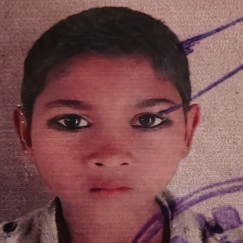 चित्रकूट में बालक की मौत, चालक पर केस दर्ज:हेलीपैड निर्माण के दौरान हादसा, आयोजकों पर भी सवाल