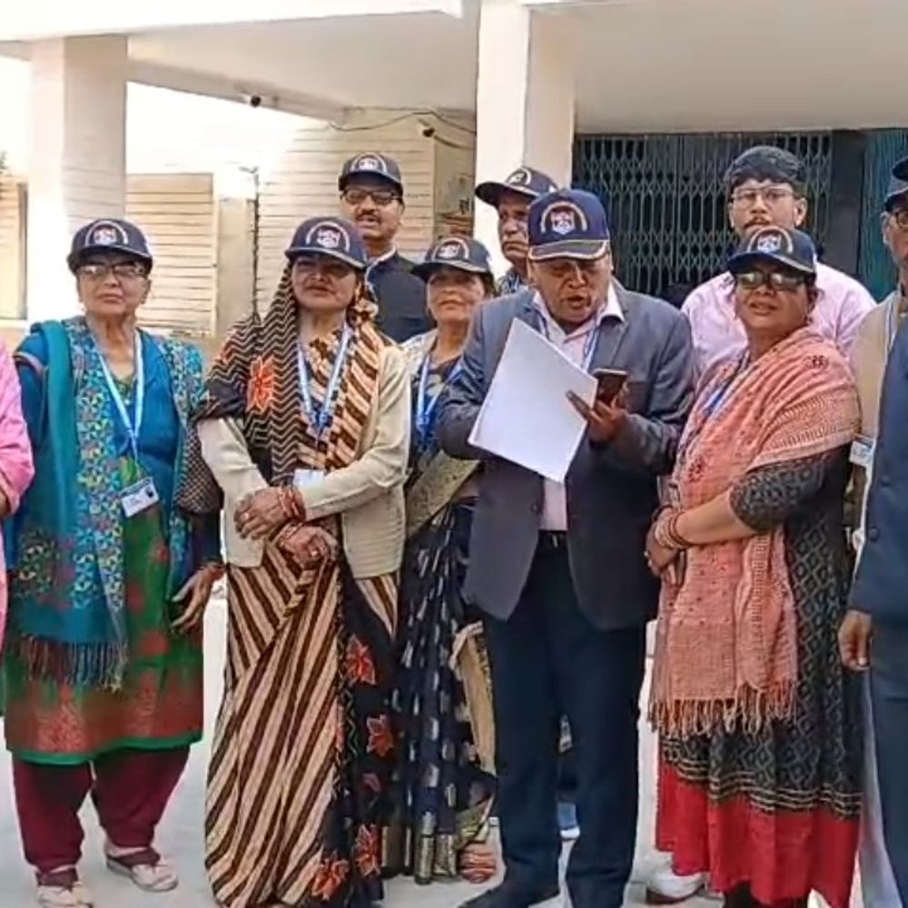 पूर्व सैनिकों की भूमि पर बना पार्क:डीएम से जांच और भूमि आवंटित होने के बाद ही भवन निर्माण की मांग