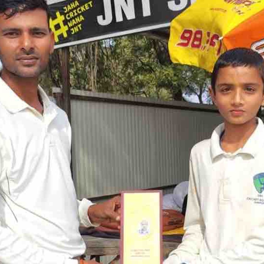 अर्थव के शतक से एसबीएस अकादमी विजयी:नगर निगम अकादमी ने 8 विकेट से जीता दूसरा मैच