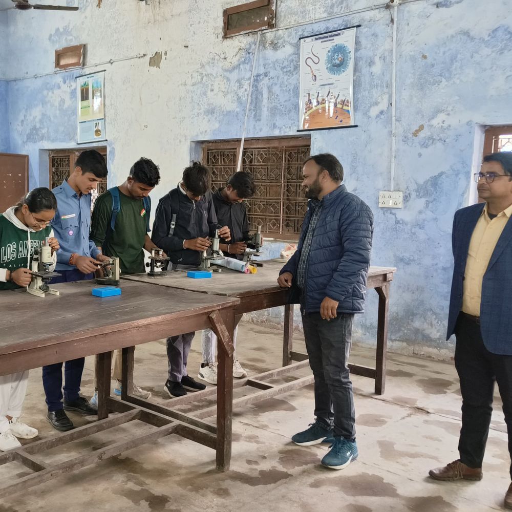 बोर्ड परीक्षा में स्टेटिक मजिस्ट्रेट, केंद्र व्यवस्थापक रहेंगे तैनात:कंट्रोल रूम से परीक्षा केंद्रों को ऑनलाइन लिंक करने की तैयारी शुरू