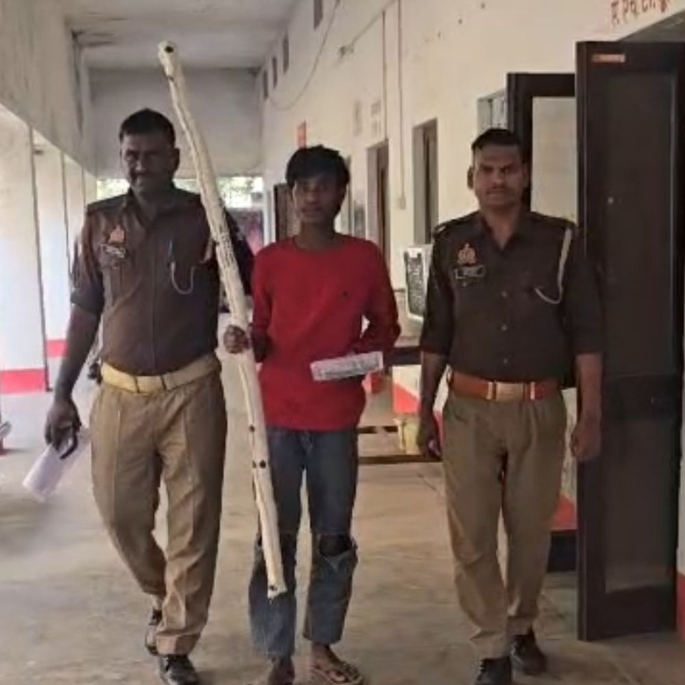 चलती ट्रेन में लूट करने वाला युवक गिरफ्तार:डंडे से प्रहार कर यात्री का बैग छीना था, घायल का चल रहा इलाज