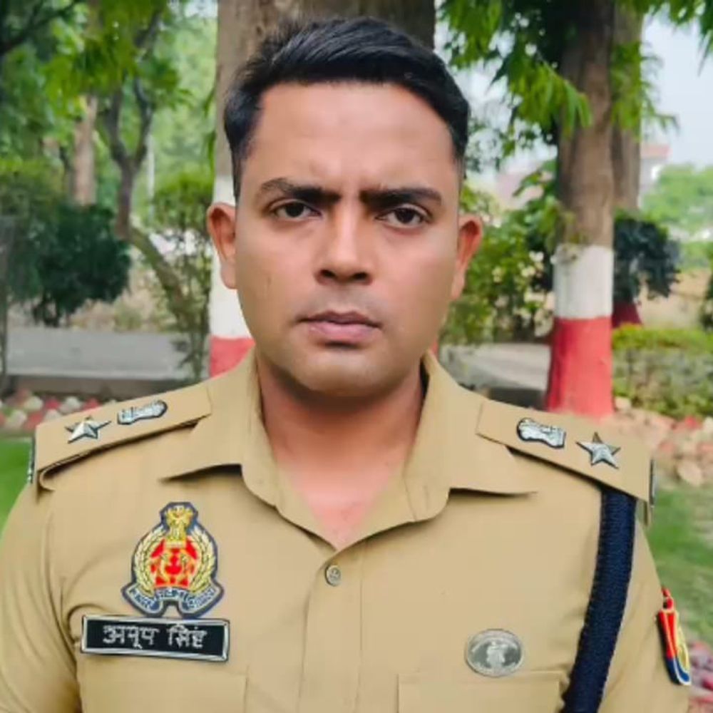 फतेहपुर में तीन सिपाहियों में मारपीट:एसपी ने तीनों को किया निलंबित, चौकी प्रभारी की तहरीर पर केस दर्ज