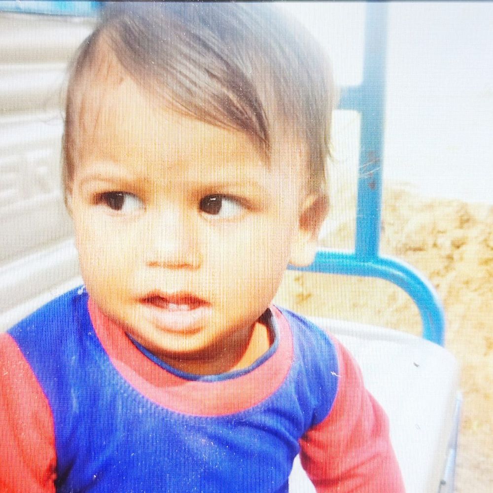 चित्रकूट में डेढ़ वर्षीय बच्ची की नाले में डूबकर मौत:खेलते-खेलते घर से 500 मीटर दूर नाले में जा गिरी, पुलिस ने शव का कराया पोस्टमार्टम