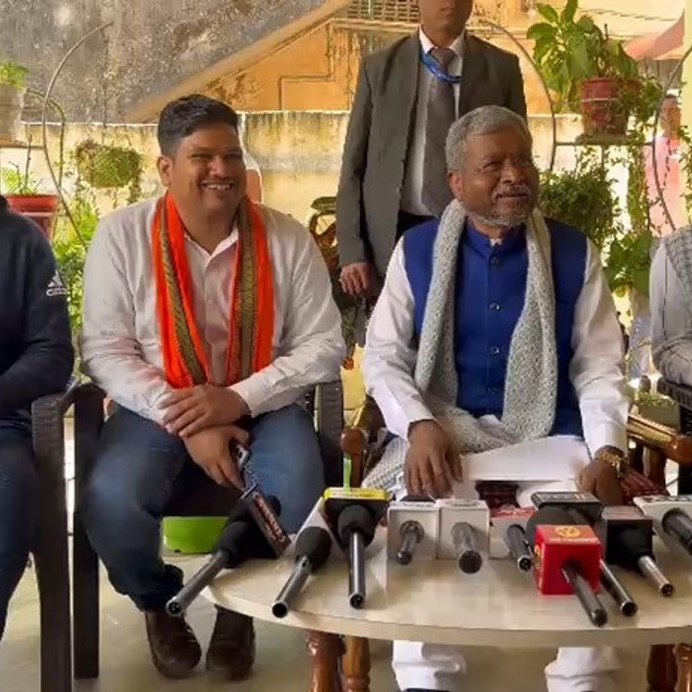 बाबूलाल मरांडी ने ईवीएम से चुनाव कराने की मांग की:  हेमंत सरकार पर किया हमला, सभी बूथों पर केंद्रीय बल तैनाती की मांग – Giridih News