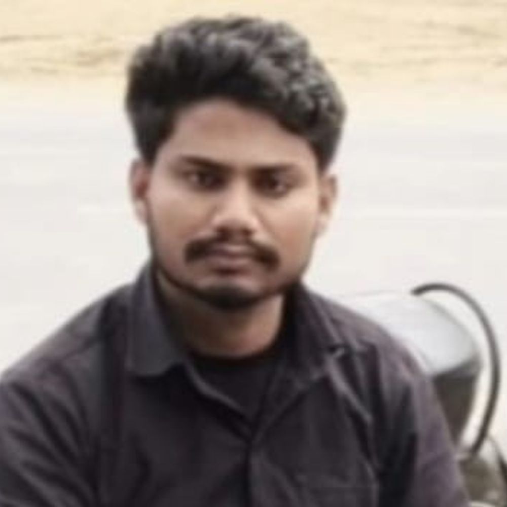 संभल में बाइक मिस्त्री की सड़क हादसे में मौत:ट्रैक्टर-ट्रॉली ने मारी टक्कर, दिल्ली में इलाज के दौरान दम तोड़ा